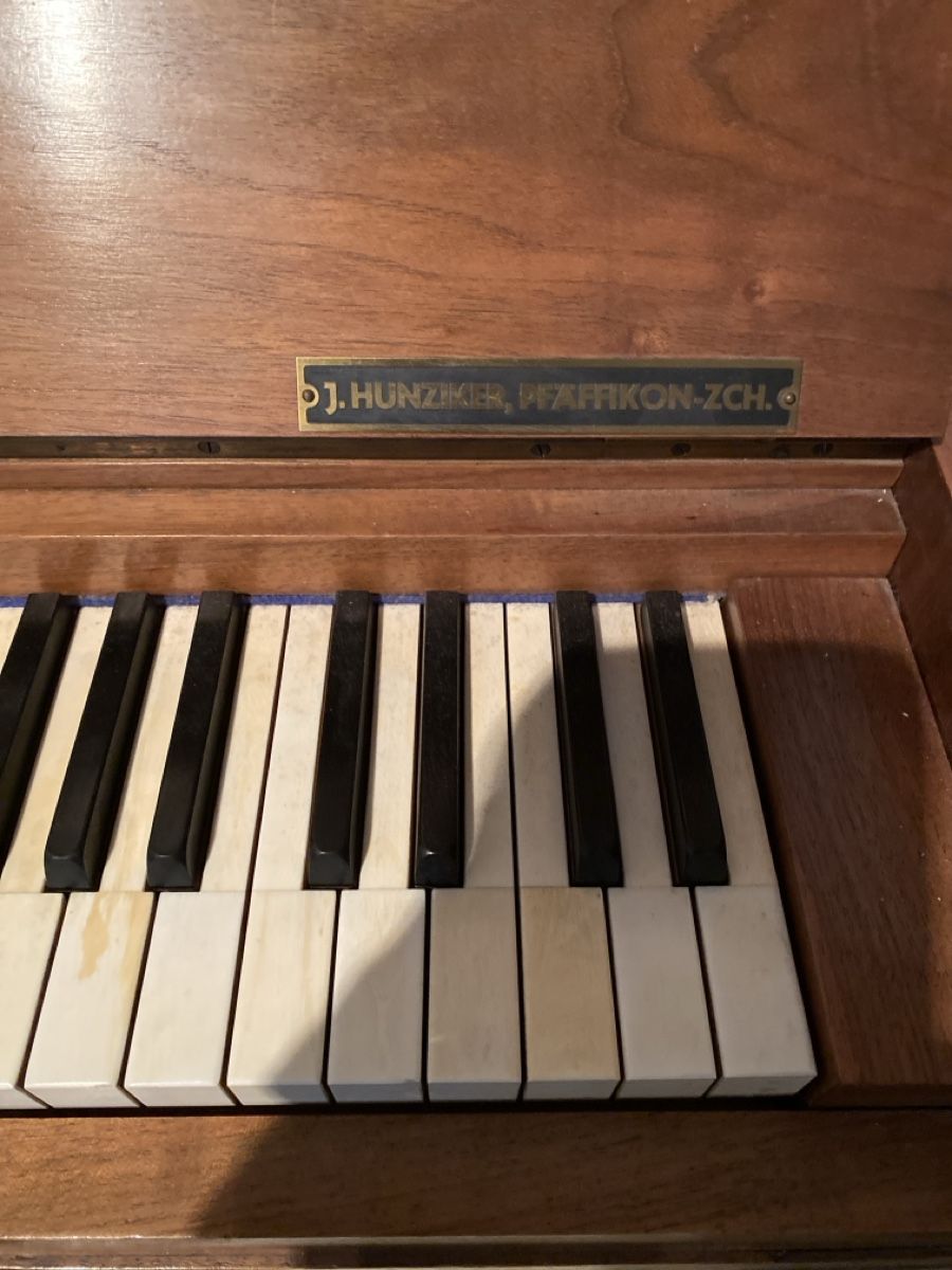 Schmidt-Flohr Musikinstrumente: Schmidt-Flohr Klavier mit Hocker! – Gebraucht aus Pfäffikon ZH von Deko-Stopp 3