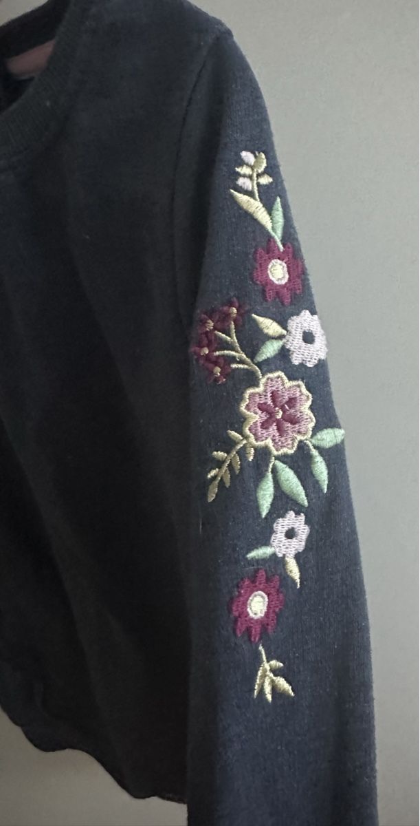 Pulls et sweat-shirts: Sweatshirt – D'occasion à Dürrenroth par tvy_bh56 2