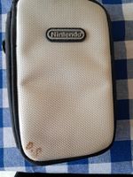 Nintendo Tasche für Game Boy Advance Weiss