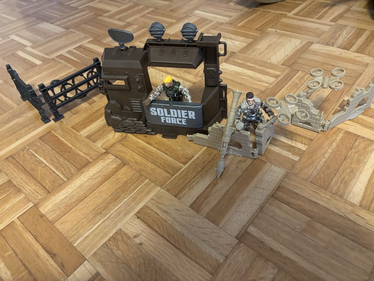 Spielzeuge: Soldier Force Spielzeug Sammlung – Gebraucht aus Bassersdorf von Shke01 9