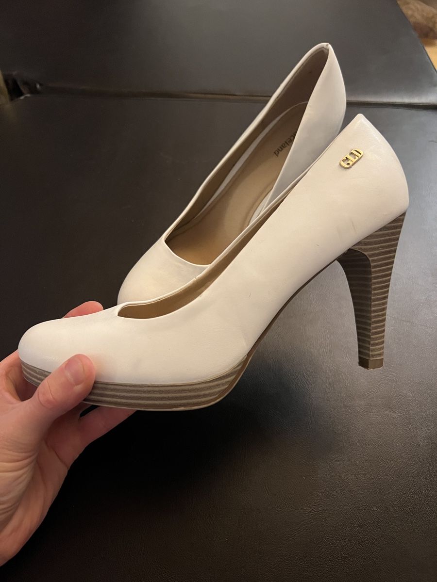 Scarpe da donna: Weisse Pumps / Heels, 39 – Usato da Brugg AG venduto da stefanie_zimmerli
