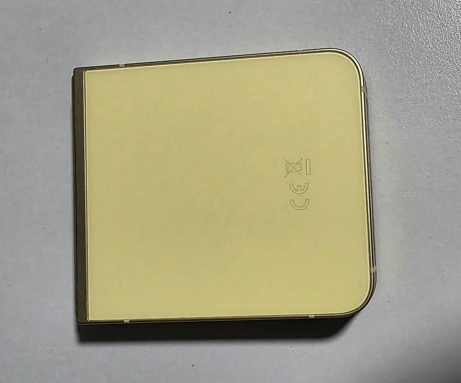 Samsung Handys / Smartphones: Samsung Flip 6 – Gebraucht aus Bolligen von bobbone3 3
