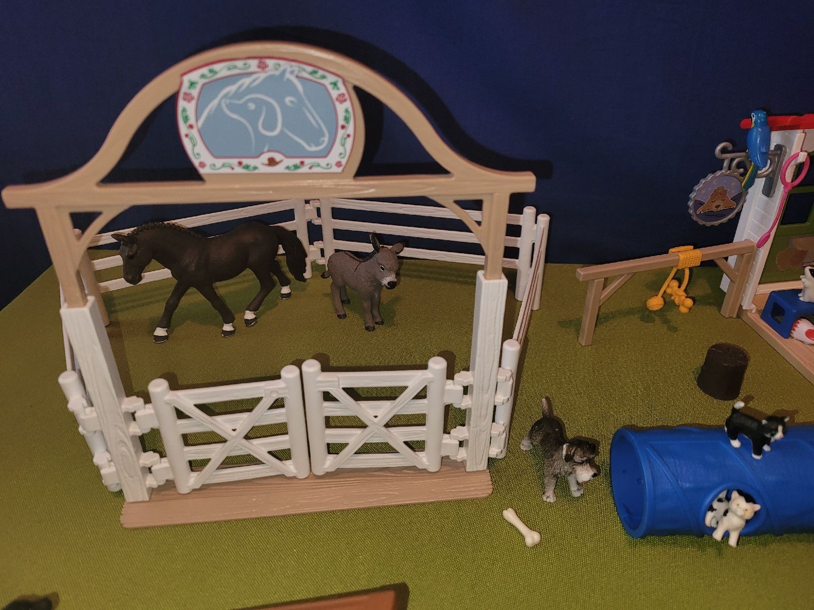 Schleich Jouets: Schleich Tierhotel H96 – D'occasion à Aarberg par Fink010 1