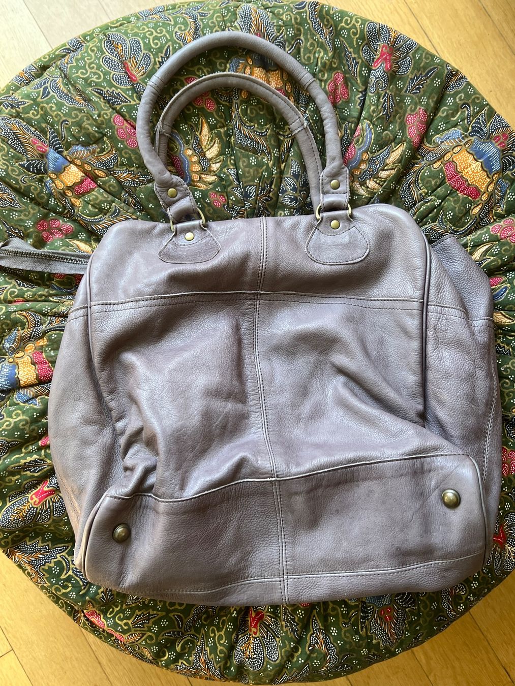 Taschen für Damen: Ledertasche – Gebraucht aus Riehen von queesla 5