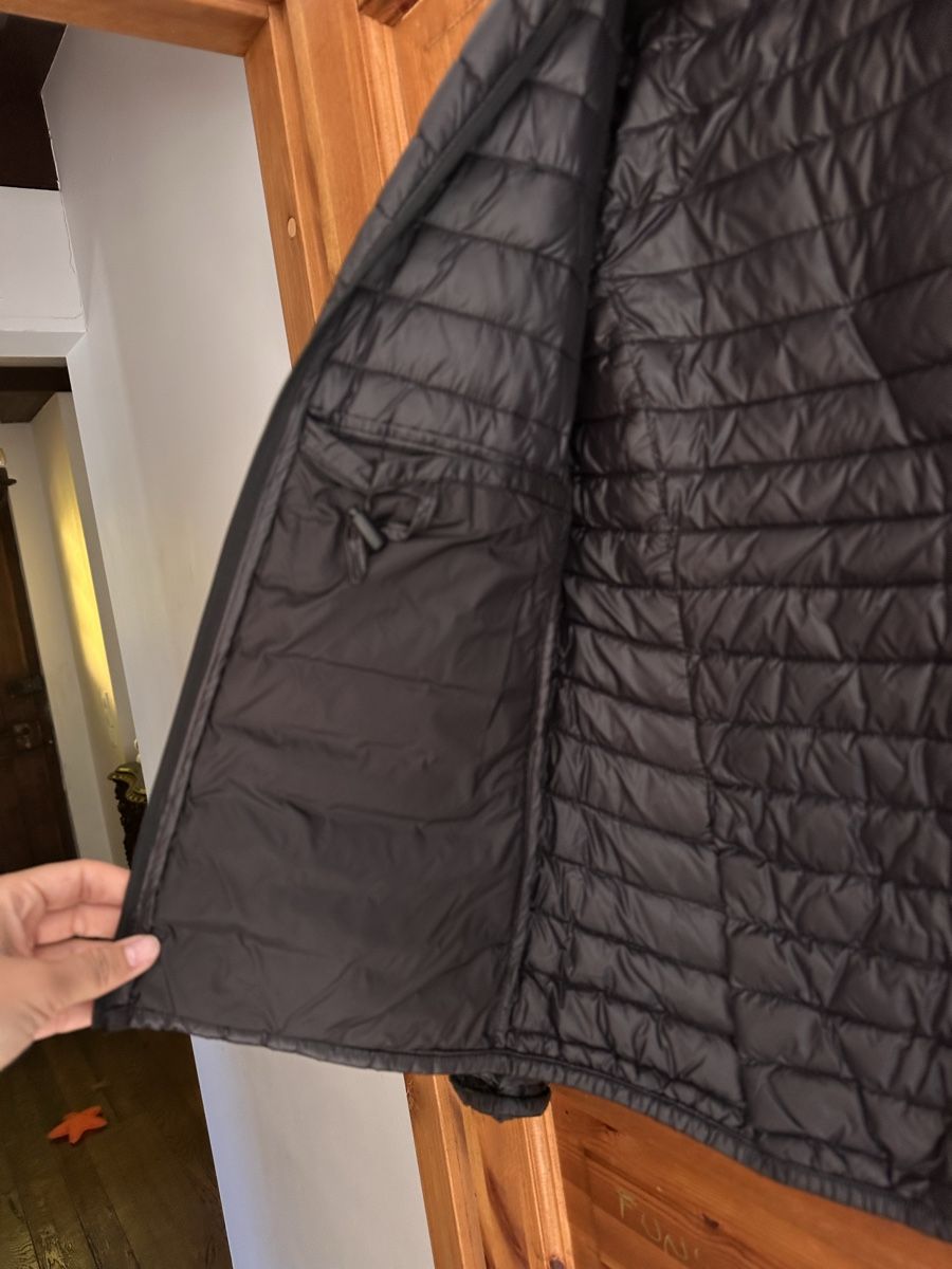 Moncler Vestes: Moncler  lightweight jacket  – D'occasion à Mies par larmela 6
