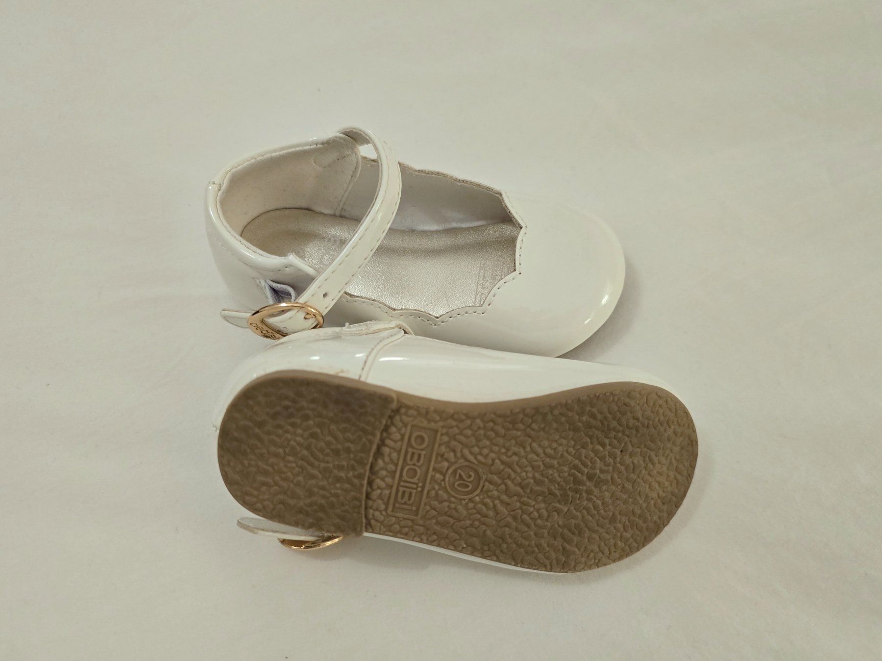 Scarpe per ragazzi: Babies vernies blanches Obaibi, taille 20 – Nuovo (secondo la descrizione) da Genève venduto da cec_d6pg 2
