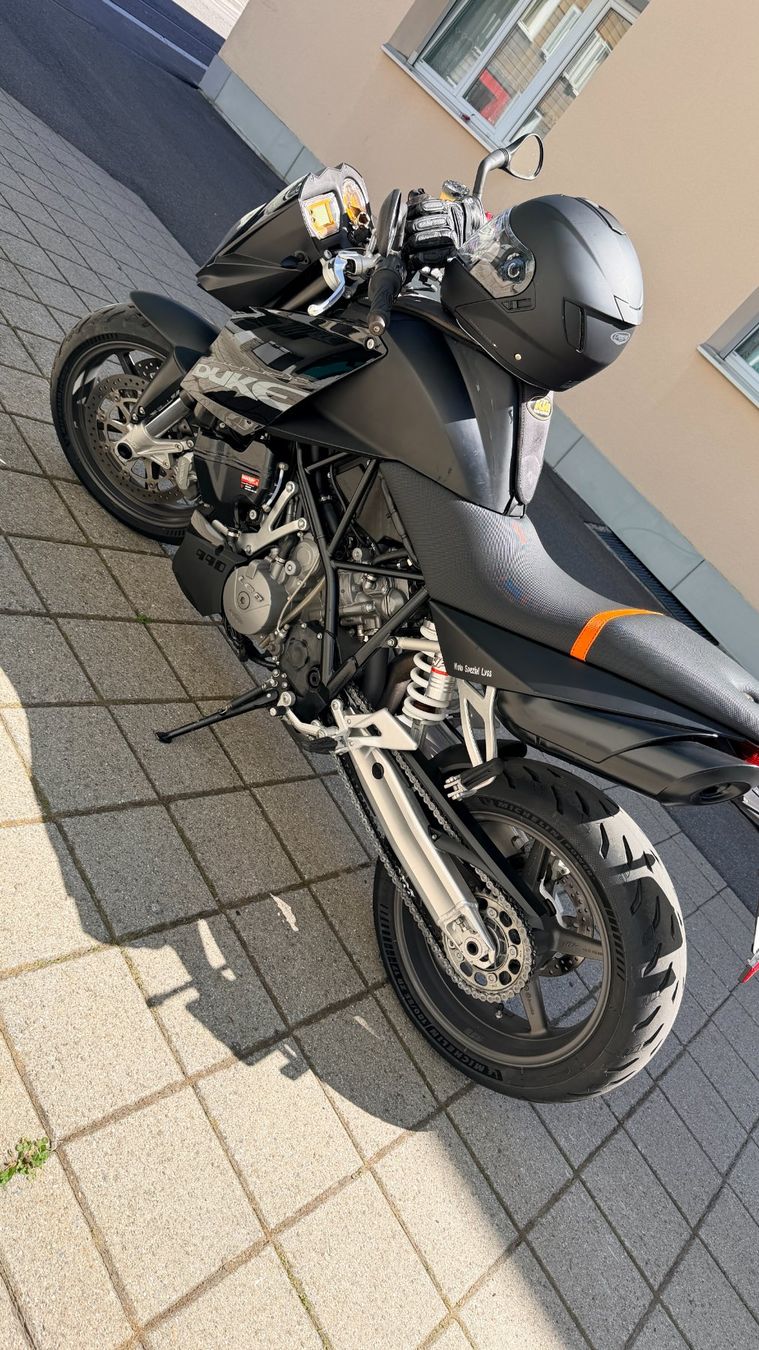 KTM Strada: KTM 990 Superduke – Usato da Muotathal venduto da H136 8