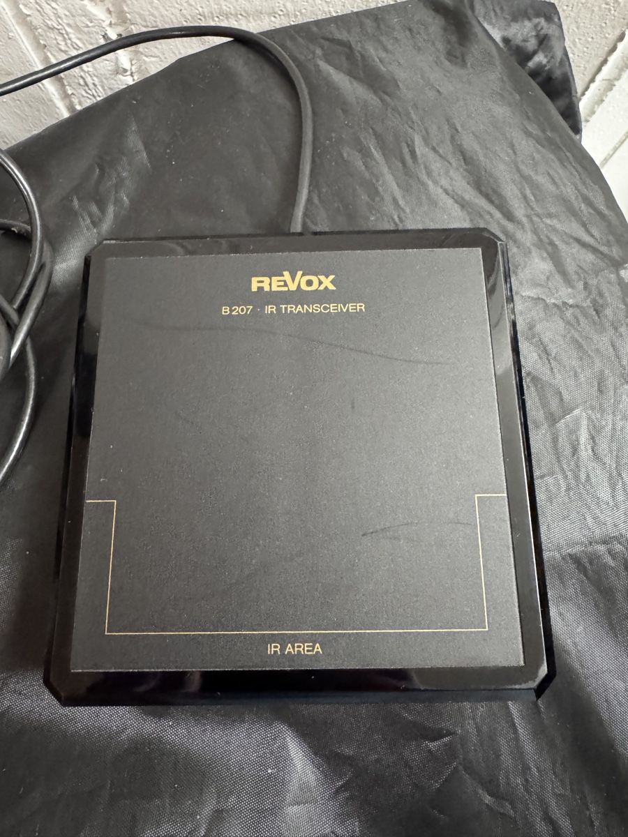 Revox Telecomandi: Revox B207 IR Transceiver – Usato da Seewen SZ venduto da QM.03