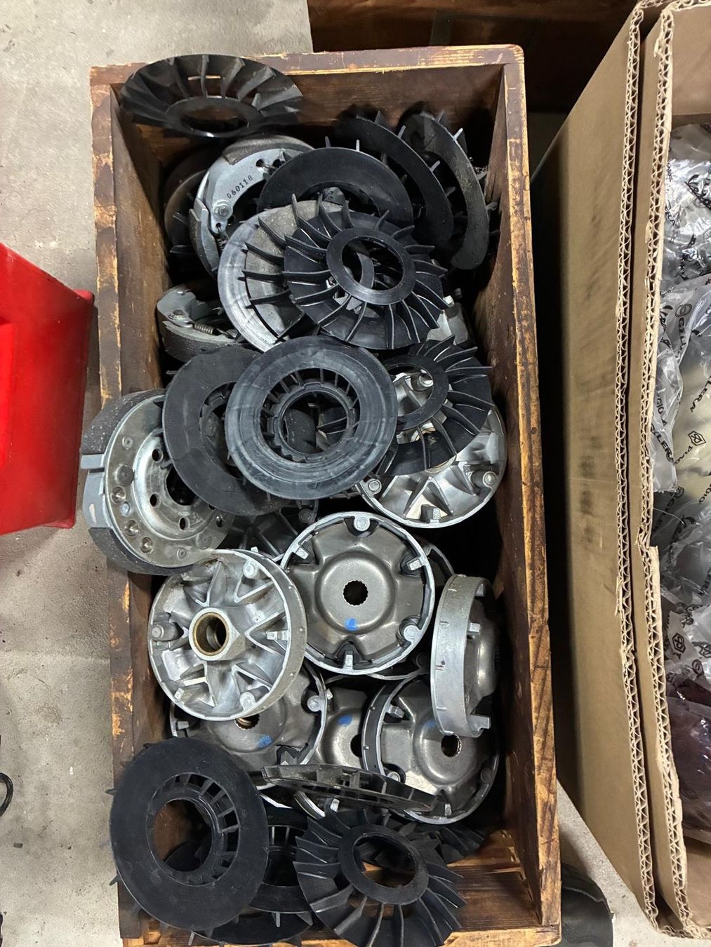 Piaggio Tutti pezzi di ricambio per scooter: Neuteile Piaggio Roller – Nuovo e nell'imballaggio originale da Gohl venduto da simist 6