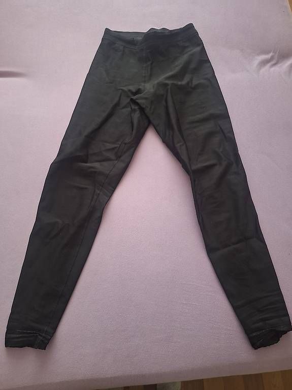 Hosen: Neue Kompressionshose, schwarz Gr.M – Gebraucht aus Düdingen von san_kf2l 3