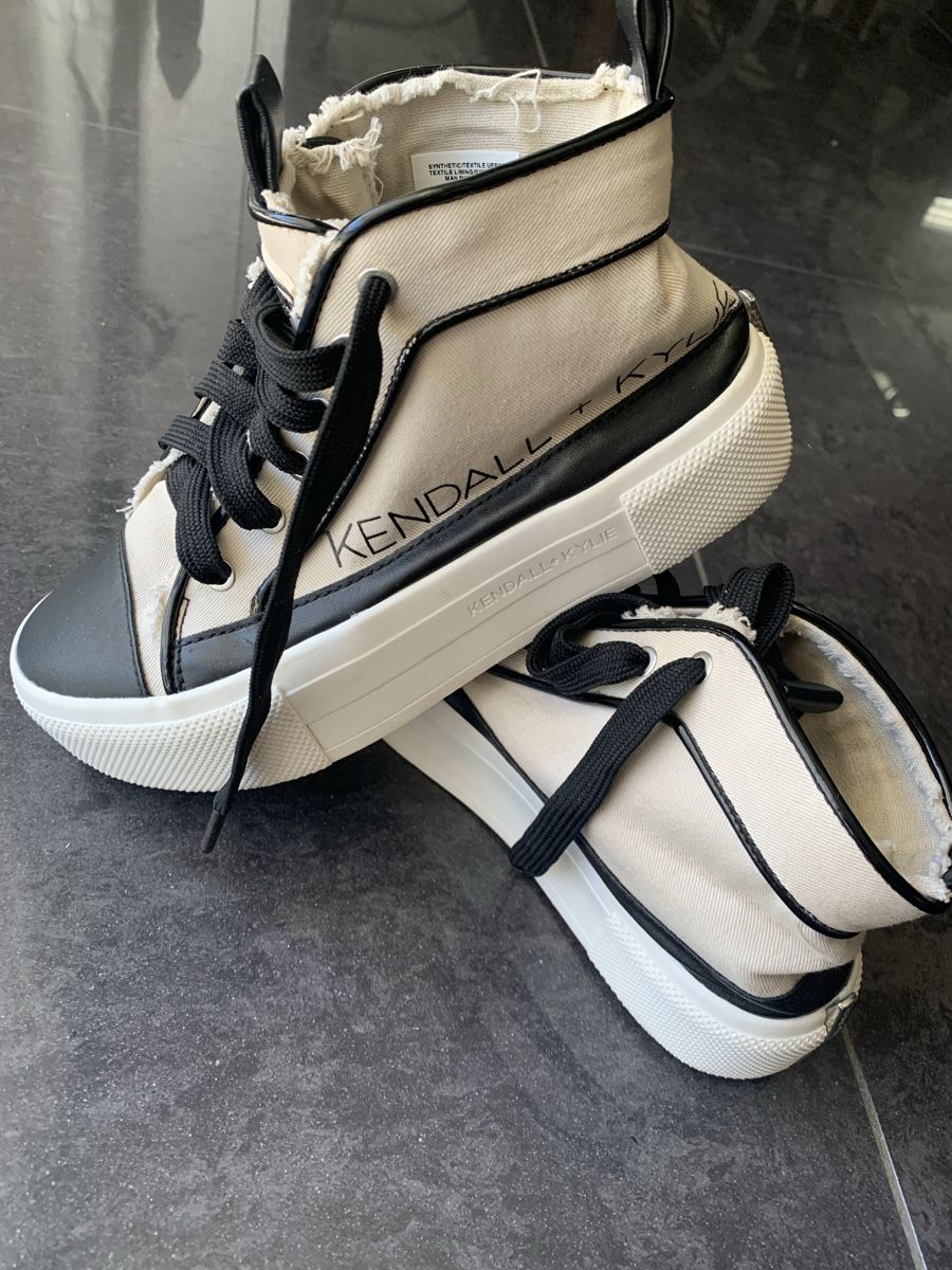Scarpe da donna: Kendall + Kylie Turnschuhe – Usato da Bergdietikon venduto da zor_856j 6