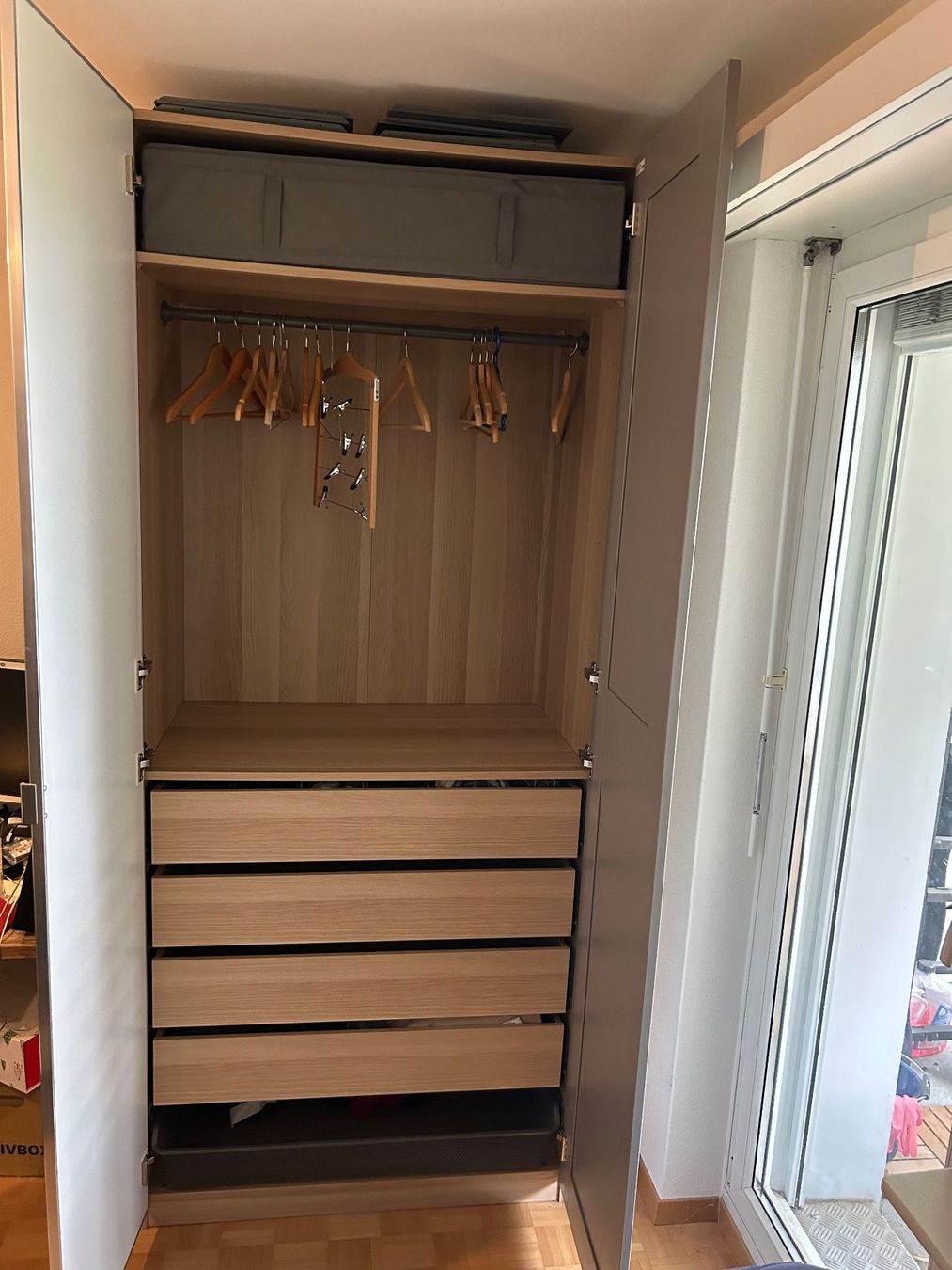 Schränke: Ikea PAX Kleiderschrank – Gebraucht aus Zürich von _qv6y 1