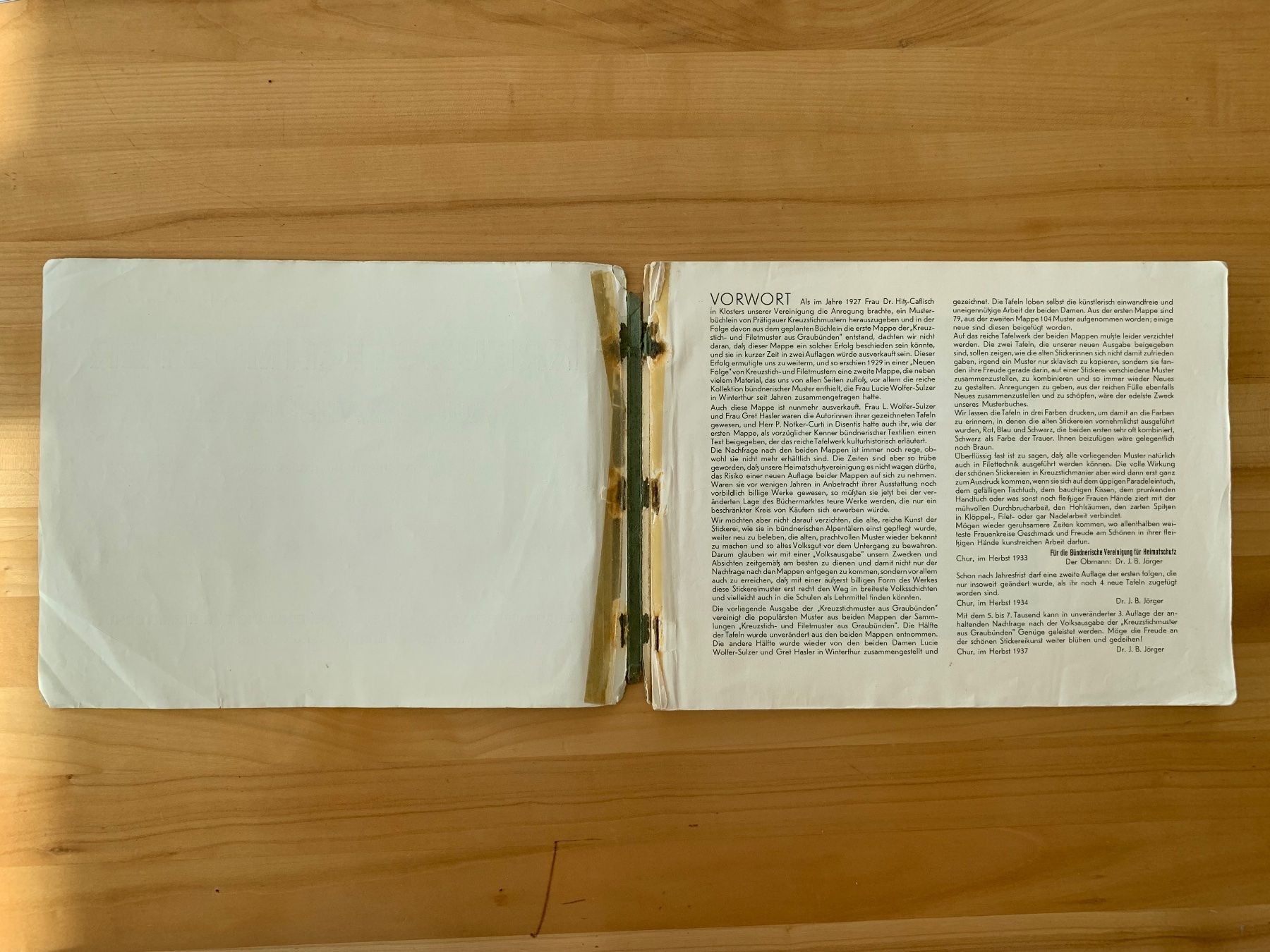 Libri: Kreuzstichmuster aus Graubünden – Usato da Zürich venduto da mirjamgg 2