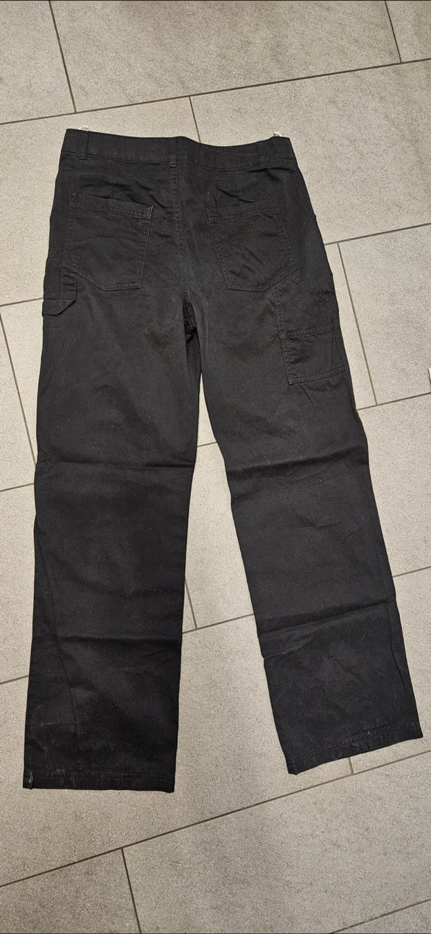 C&A Pantaloni: Stoffhose schwarz Gr.176 – Usato da Basel venduto da Ricardo.adela24 2