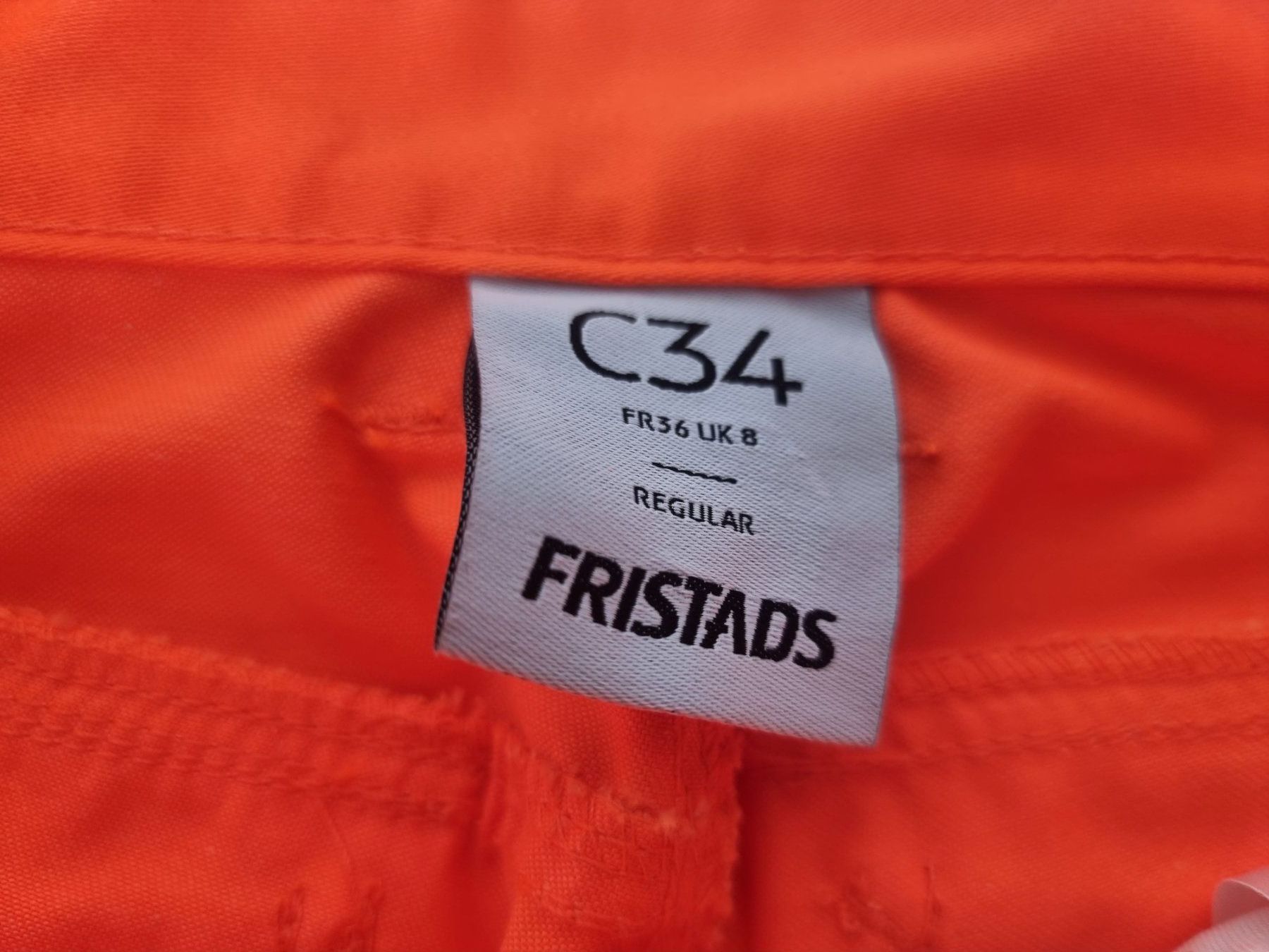 Pantalons: Orange Arbeitshose – D'occasion à Urtenen-Schönbühl par Restwert_Schoenbuehl 3