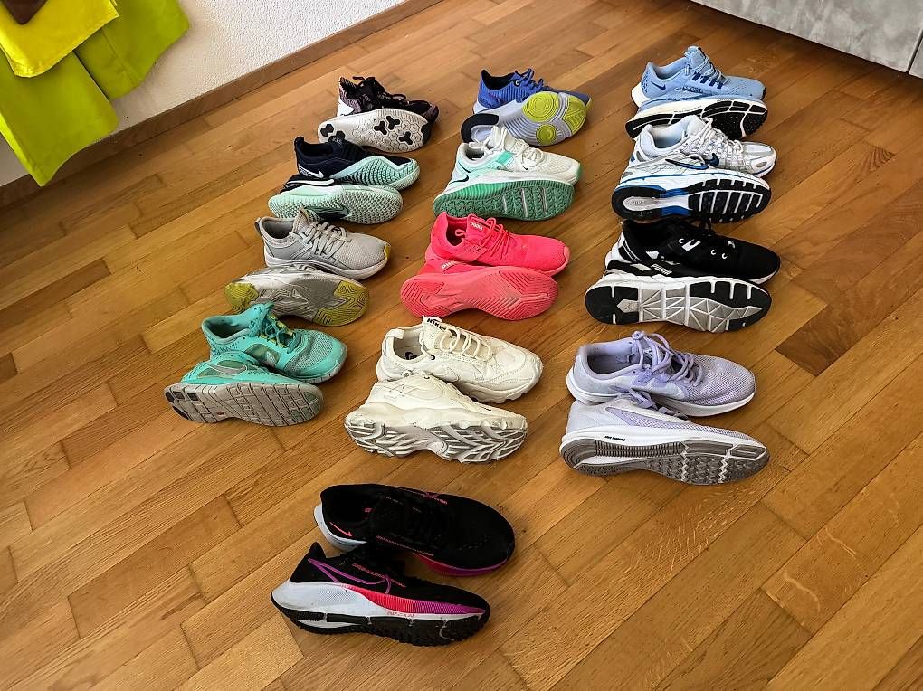 Damenschuhe: Nike und Puma Sneaker Grösse 37 oder 37.5 – Gebraucht aus Bern von Zaraske 1