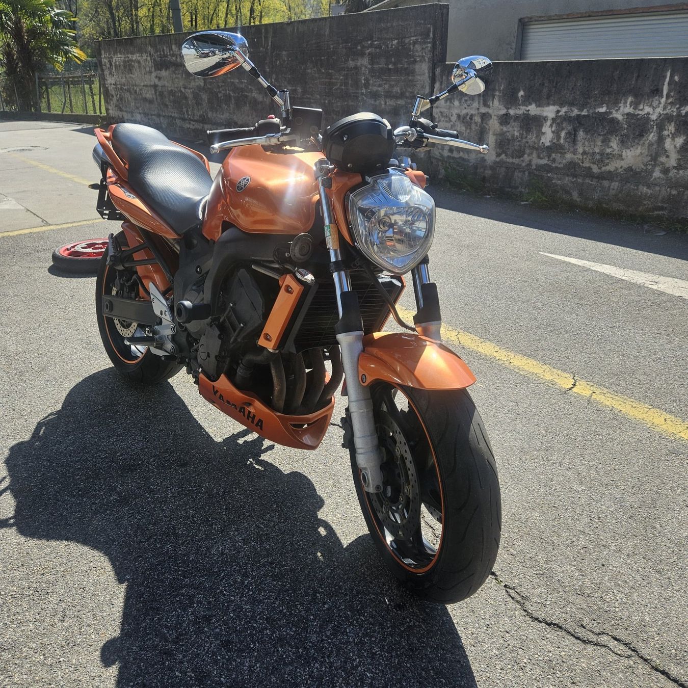 Yamaha Cruisers: Yamaha fz6 – D'occasion à S. Antonino par biscottogarage