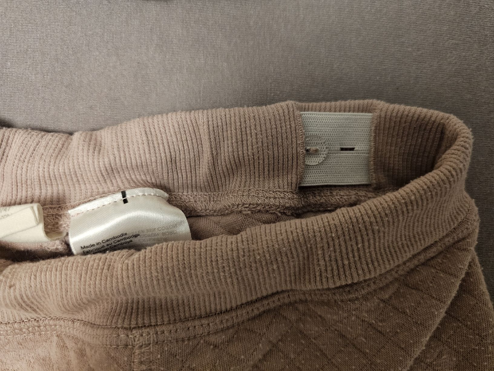 H&M Kleiderpakete & -sets: H&M Trainer Set, Pullover und Hose, rosa, gesteppt, Gr.80 – Gebraucht aus Solothurn von jmarti01 2