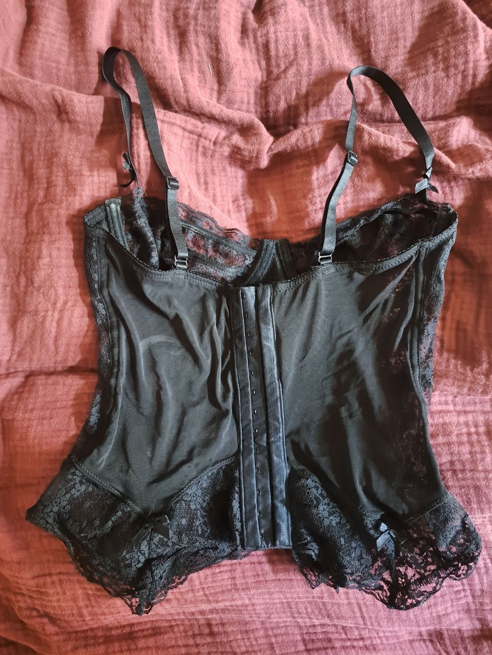 Altra biancheria intima: Schwarzer Spitzen-Corsagen-BH M – Nuovo (secondo la descrizione) da Luzern venduto da pumi24 2