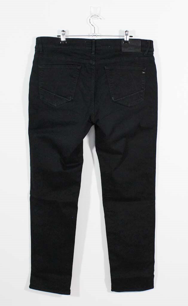 Brax Jeans: BRAX Jeans CHUCK W38/L32 – Usato da Belp venduto da caramel-secondhand 2