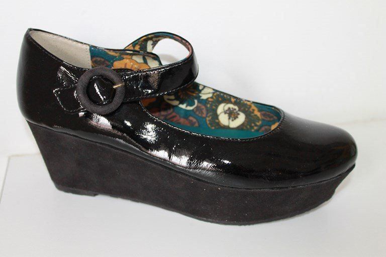 Scarpe da donna: Chaussures/Ballerines vernis compensées style gothique, NEUF – Nuovo e nell'imballaggio originale da Agiez venduto da chouchanelle 3