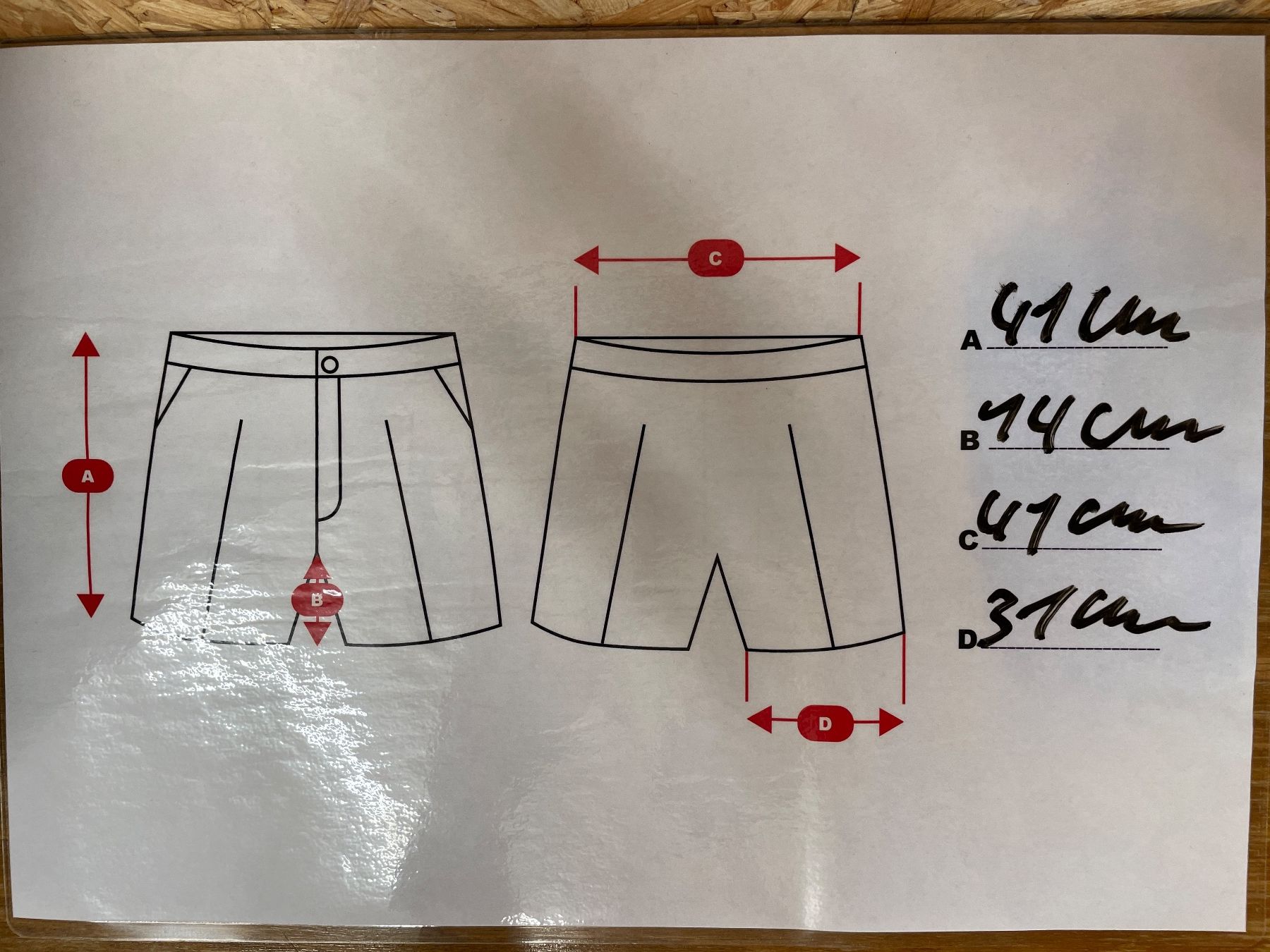 Hosen: MAISON123 short beige 40 – Gebraucht aus Lausanne von PlusValue_Lausanne 3