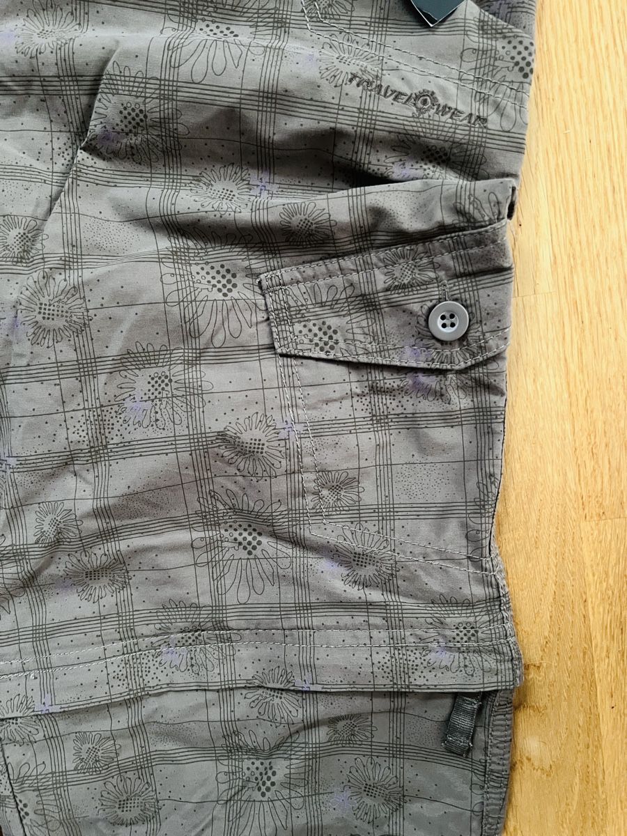 C&A Pantaloni: Cargohose. Zipp-off. Gr. 40, NEU – Nuovo e nell'imballaggio originale da Teufen AR venduto da Maleaa 2