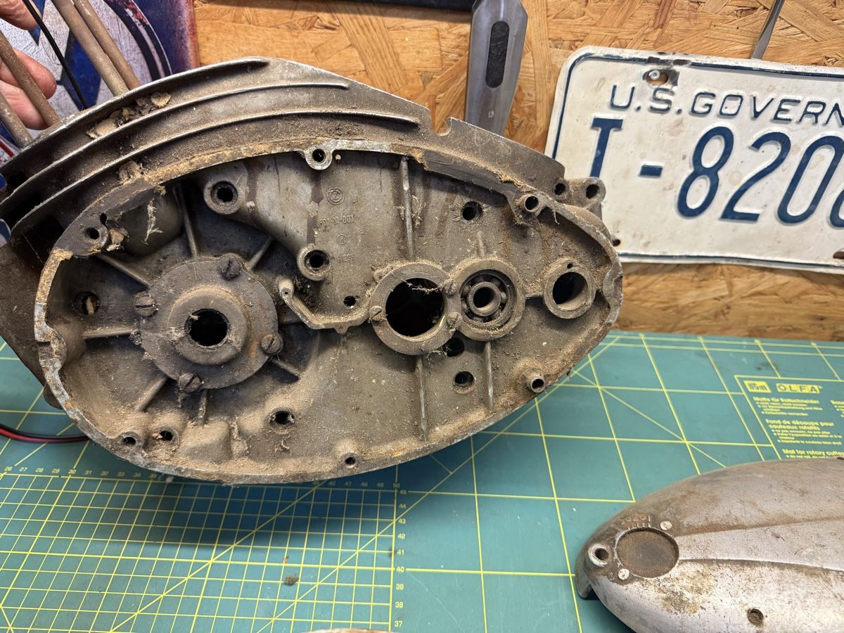 Motori: Motor CZ150 ccm 1948 – Difettoso da Ballwil venduto da snap-master 2