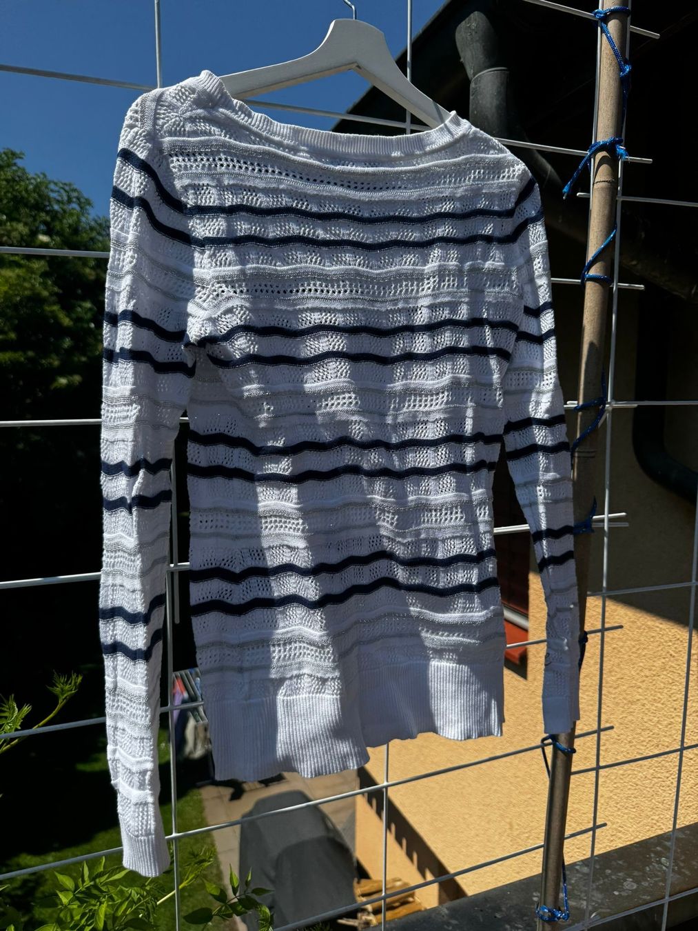 Desigual Pulls & Sweat-shirts: Desigual Pullover, Gr. M – D'occasion à Egg b. Zürich par Brocki_Insel_Egg 1