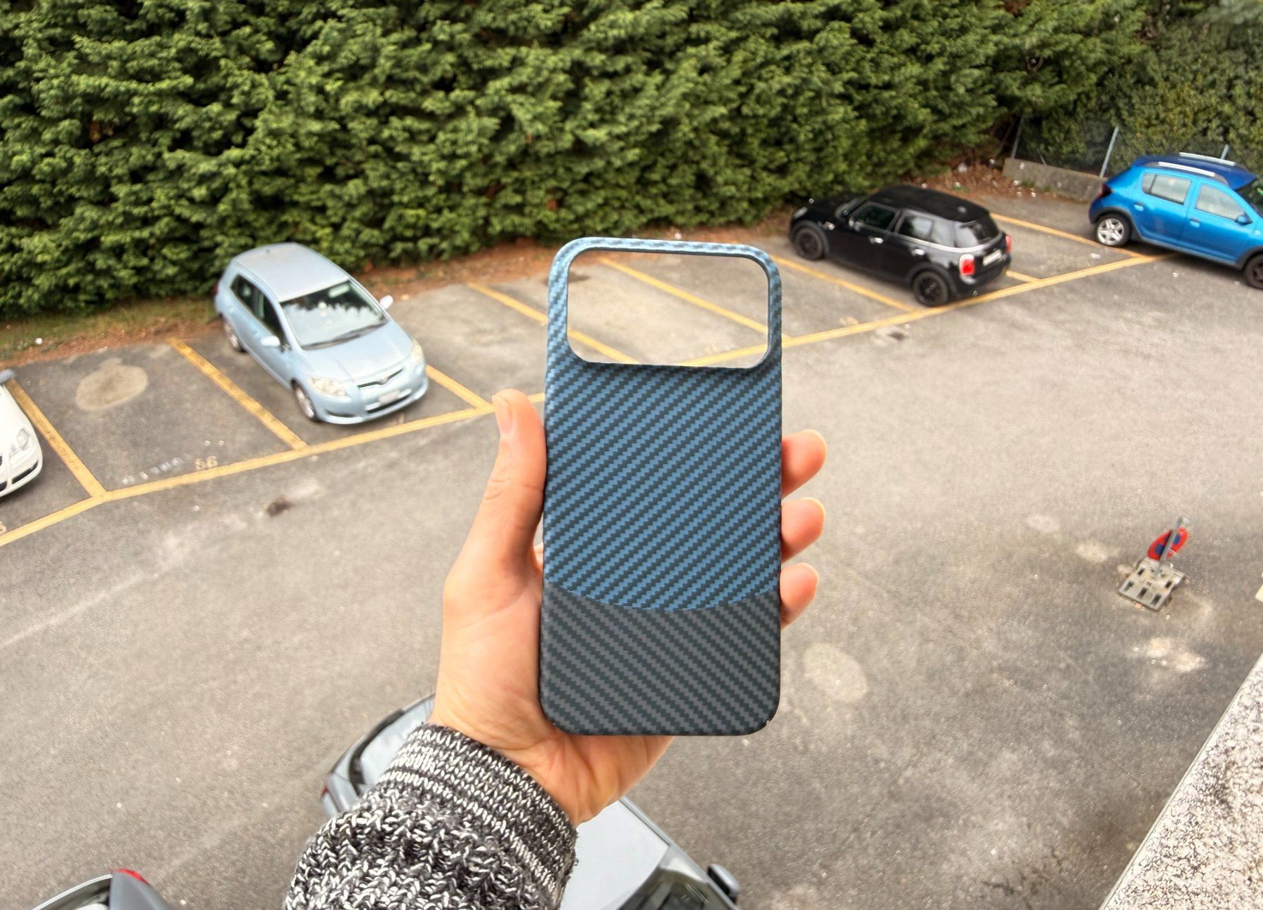 Apple Cover & Protezioni schermo: Coque iPhone 17 Pro Max Fibre Carbone Rigide + Privacy – Nuovo e nell'imballaggio originale da Thônex venduto da Suisse.Shopping 8