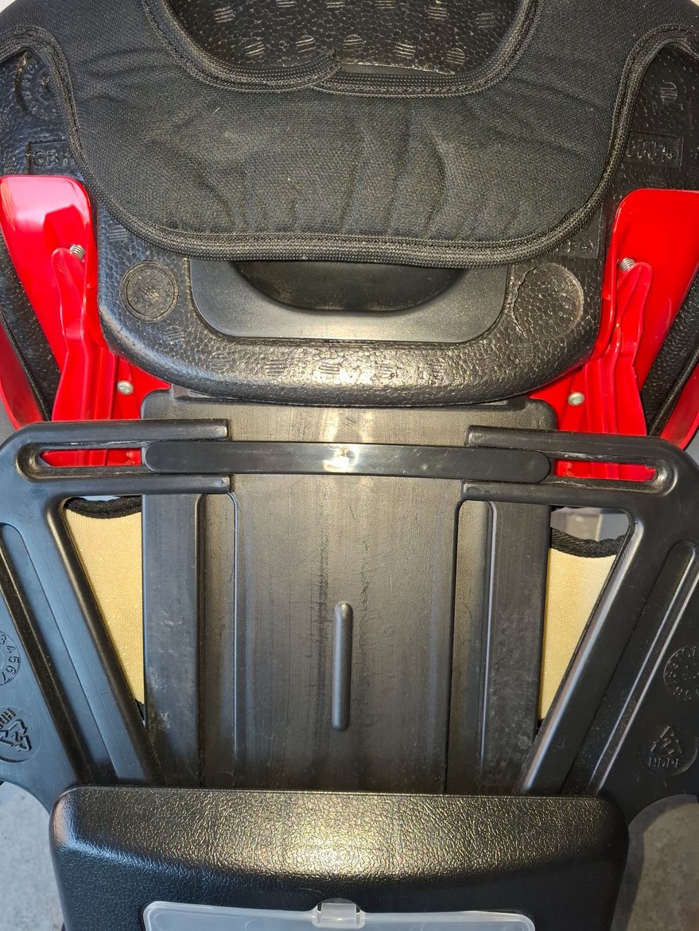 Kiddy Sièges auto: Auto Kindersitz KIDDY mit Isofix – D'occasion à Tann par hoesli4 4