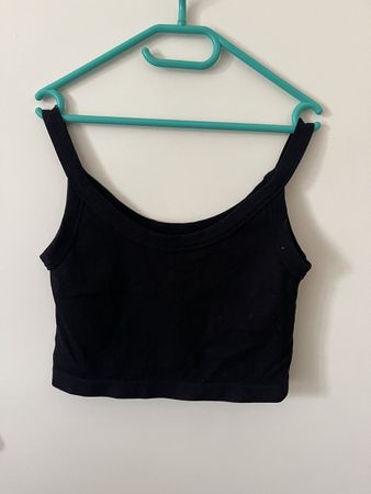 Stradivarius Ripp Crop Top schwarz Grösse M guter zustand