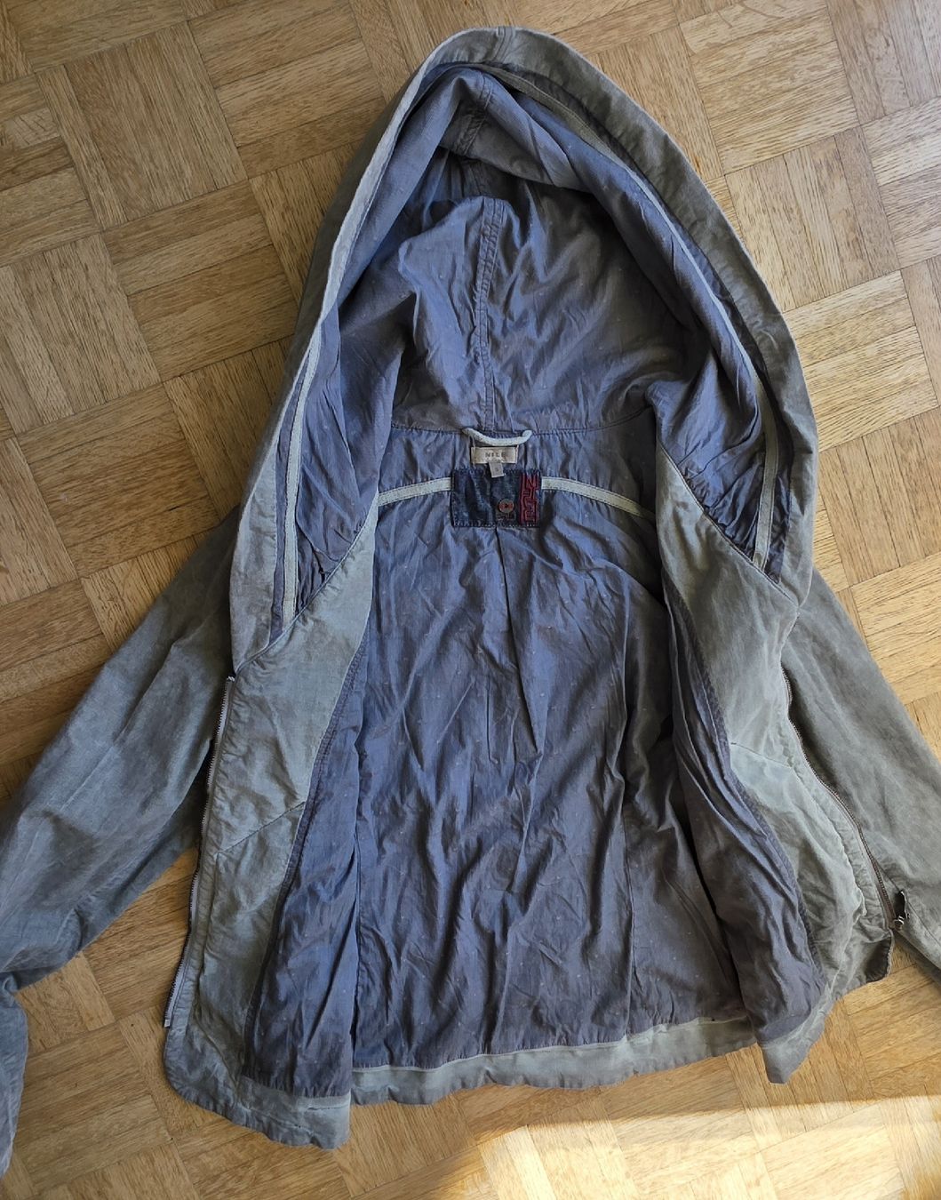 Nile Giacche: veste/blouson Nile Gris taille S – Usato da Yverdon-les-Bains venduto da van_dq65 6