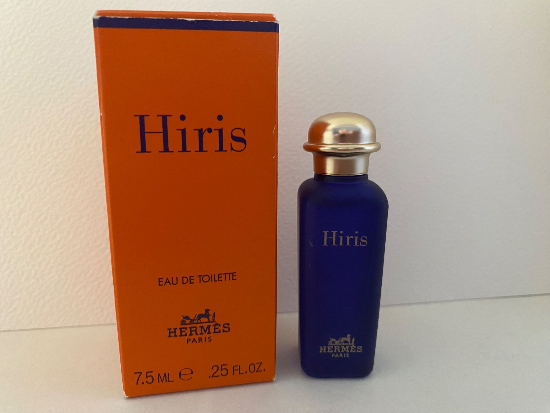 Hermès Profumi & Eau de Toilette: Miniature Hiris d'Hermès 7,5ml – Nuovo e nell'imballaggio originale da Bouveret venduto da wes_7zll