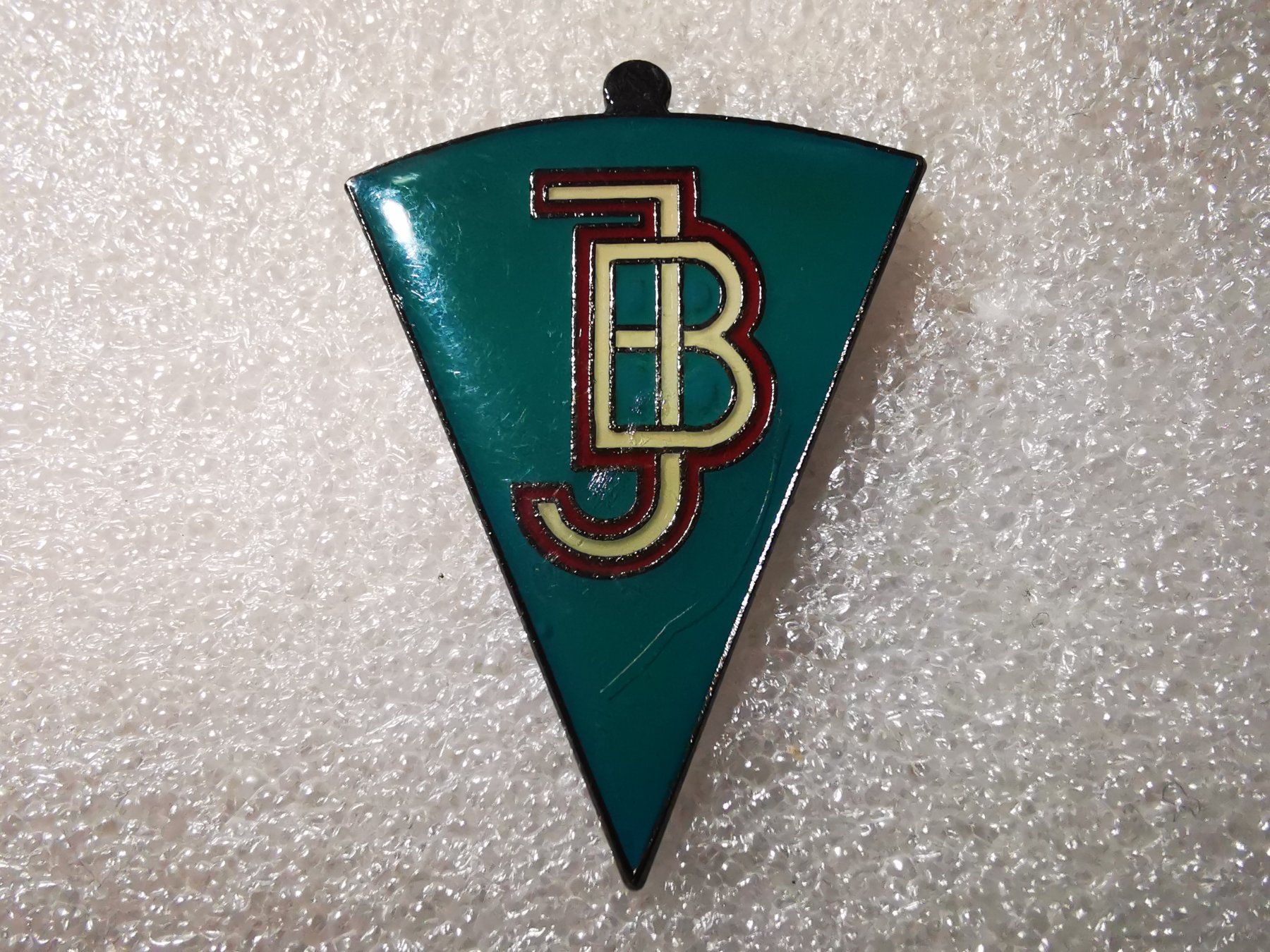 Placchette & Badge: Ansteckpin 9: JB – Usato da Oppligen venduto da Pin-Fall-Shop