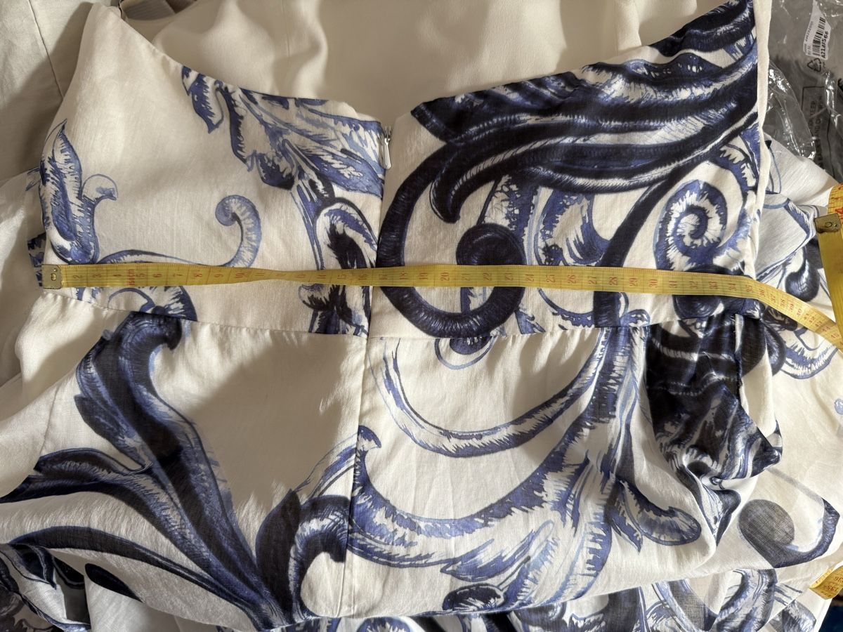 Vestiti: Lela Rose gown 2600€ – Usato da Barna venduto da orbuyorcry 7