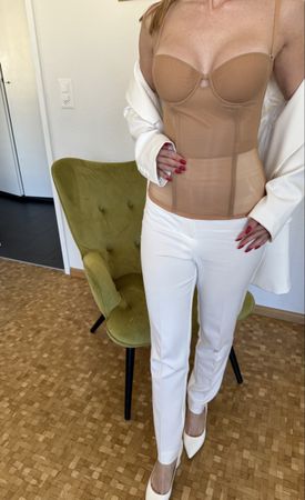 Elegant Beige corset La Perla 75B