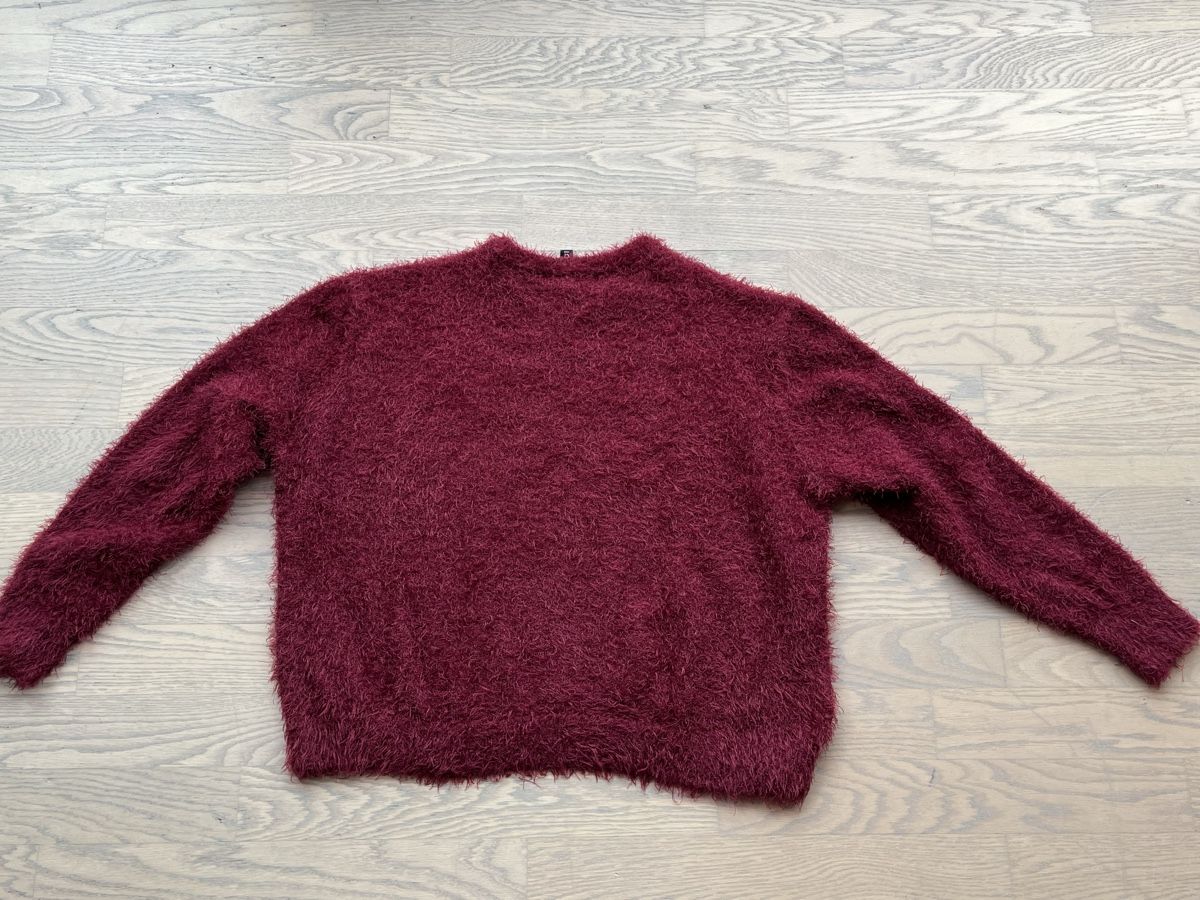 H&M Maglioni & Felpe: Pullover Divided H&M weich bordeaux Grösse L gebraucht – Usato da Oberuzwil venduto da Kuchli 2