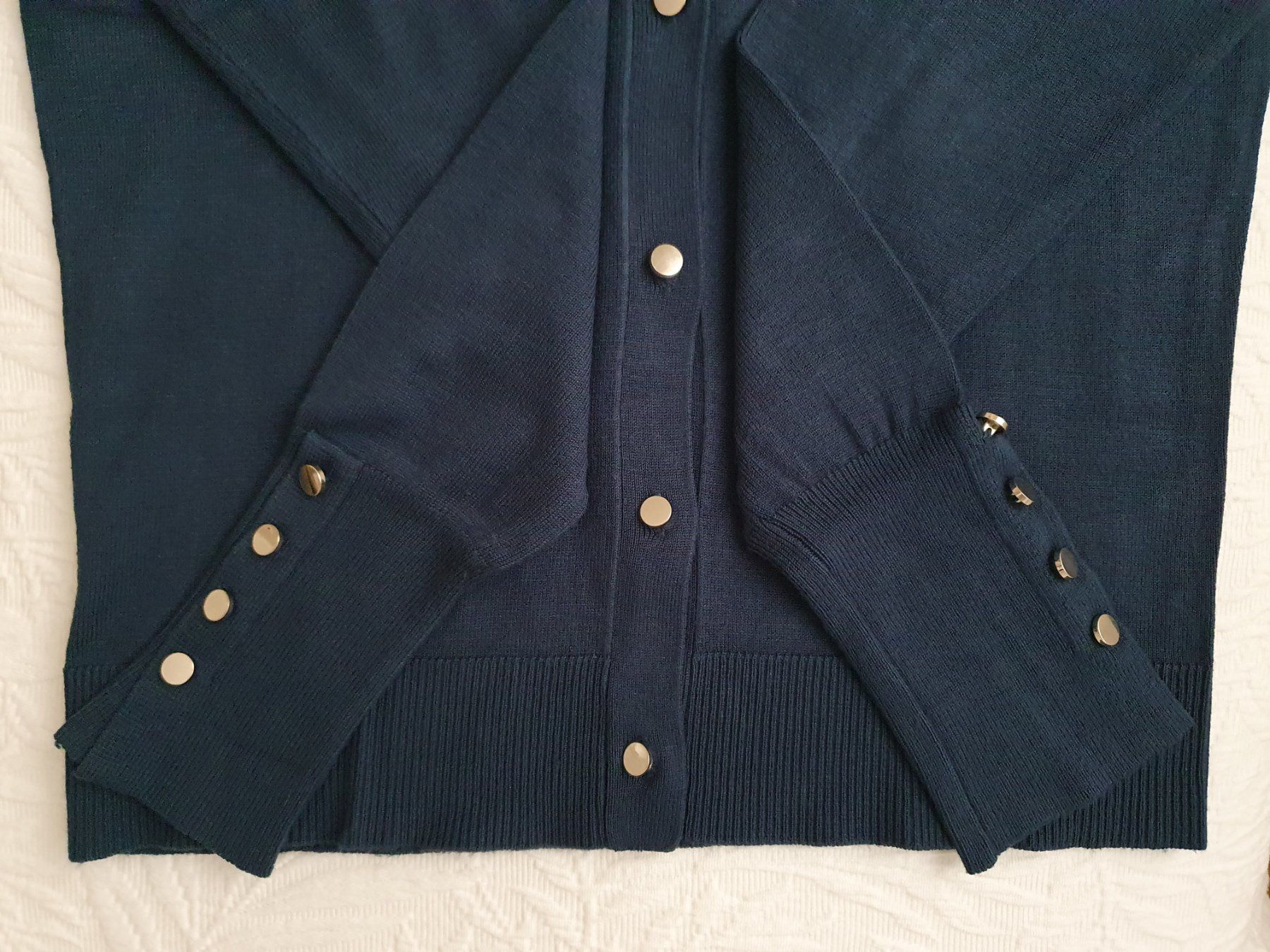 Maglioni & Felpe: Cardigan "Manor Woman" – Nuovo (secondo la descrizione) da Fraubrunnen venduto da 8calliope8 3