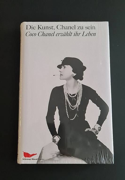 Libri: Die Kunst Chanel zu sein – Nuovo e nell'imballaggio originale da Ostermundigen venduto da louisetcoco13
