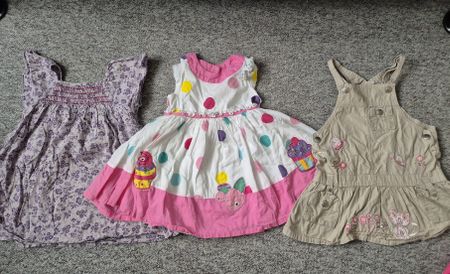 Sommerpaket Grösse 86 - 18 Teile