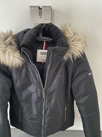 Tommy Hilfiger Jacke gr. L eher M (neuwertig)