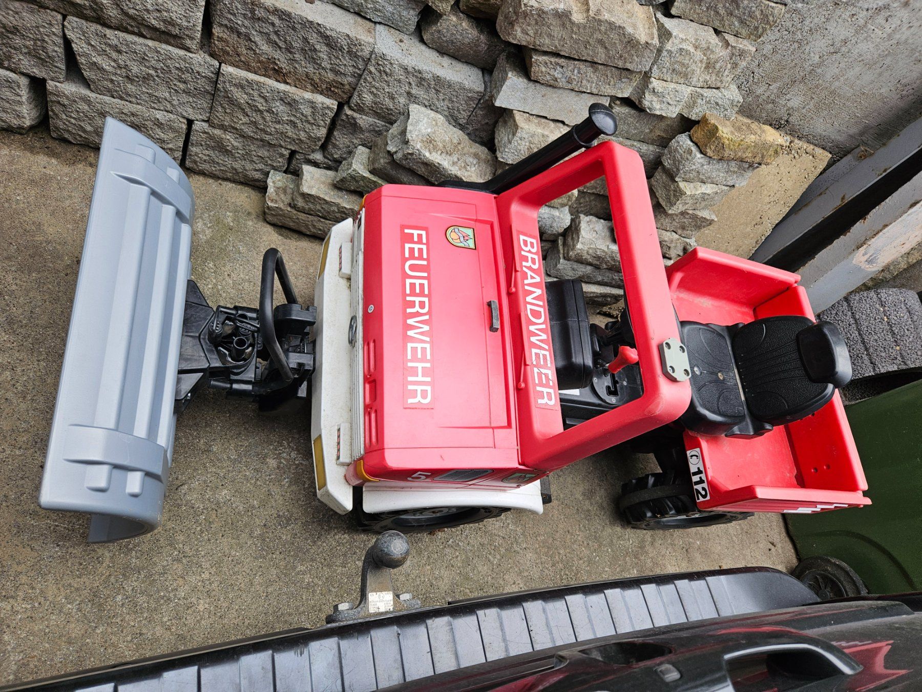 Rolly Toys Veicoli per bambini: Kindertraktor Unimoc mit 2 Anhänger – Usato da Oberkulm venduto da geni1982