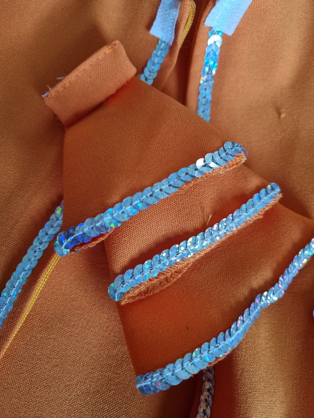 Costumi: Fasnachtskostüm "Funkenmarie" – Usato da Breitenbach venduto da 49fleur 2
