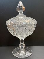 TAFELAUFSATZ / BONBONIERE MIT FUSS KRISTALLGLAS MIT SCHLIFF