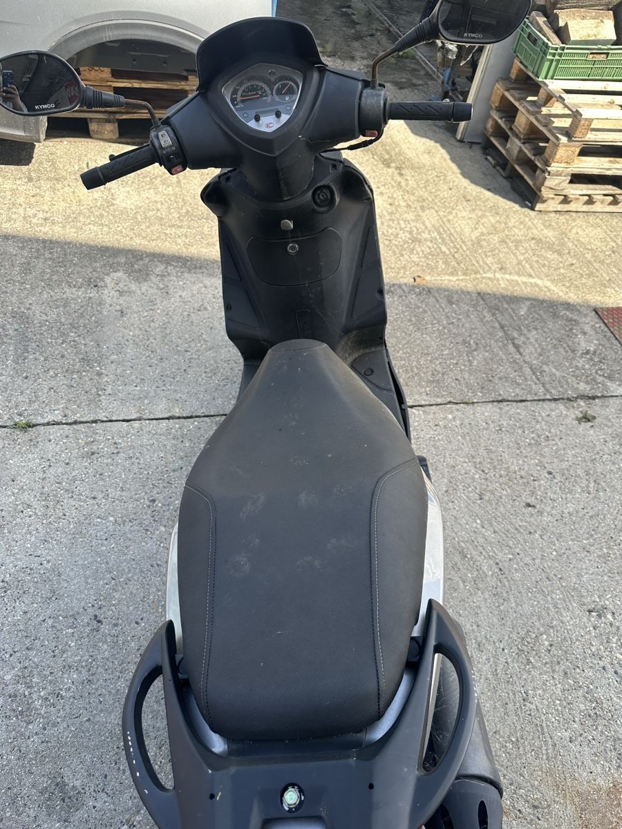 Kymco Scooter: KYMCO AGILITY 125 – Difettoso da Treycovagnes venduto da Campingcar65 4