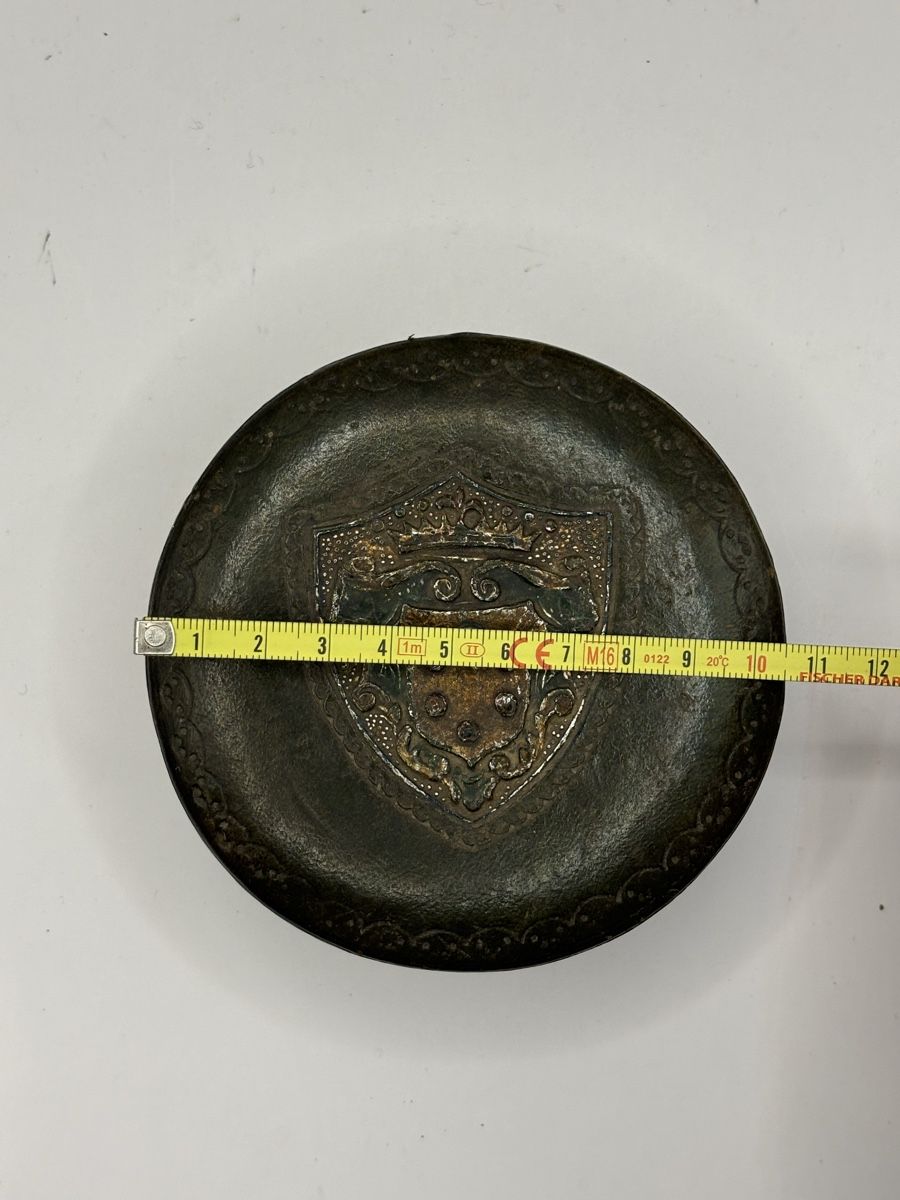 Dosen: Boîte à bijoux ancienne en cuir avec blason – Gebraucht aus Genève von sho_67qj 1