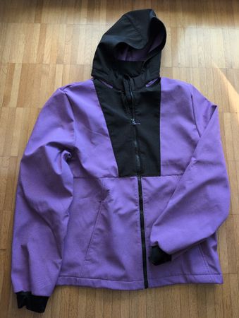 Softshell Jacke Grösse 164 Lila/Schwarz wie neu