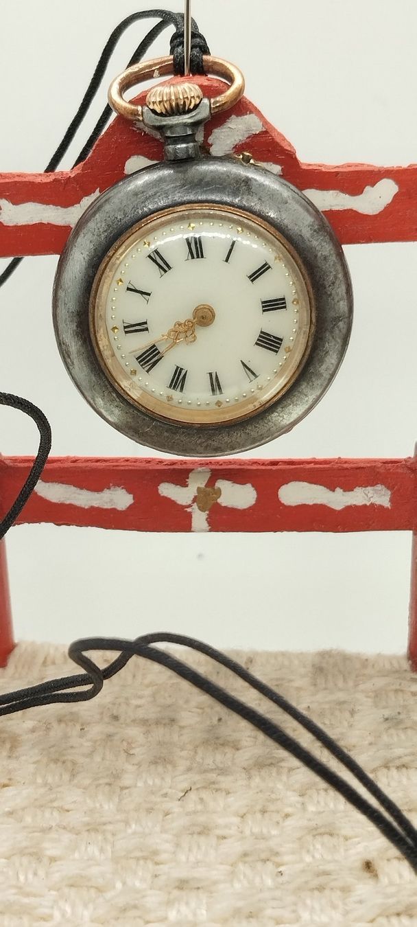 Montres: montre pendentif ancienne – D'occasion à La Chaux-de-Fonds par jac_9llg