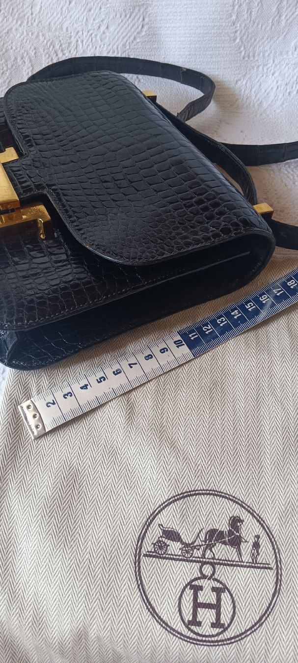 Hermès Taschen für Damen: HERMES Krokotasche, schwarz – Gebraucht aus Maienfeld von Andyr44 2